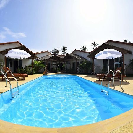 Vivi Bungalows Resort Nai Harn Luaran gambar